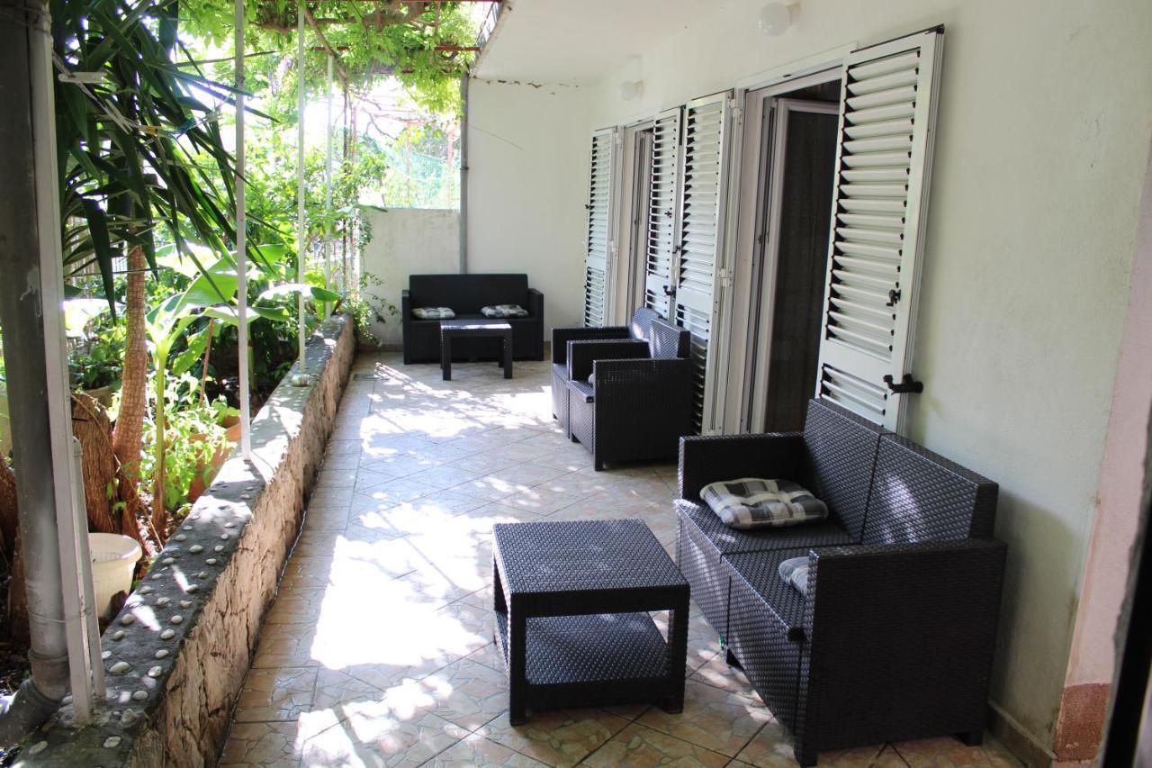 Nikola Leko Guest House Hvar Town Exterior photo